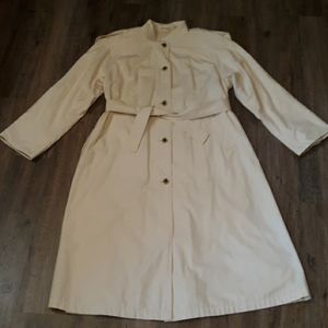 Vintage Towne by London Fog Trenchcoat